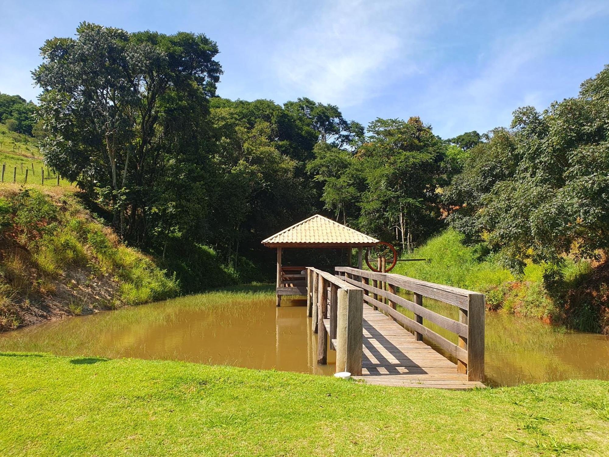 Pousada Costa Rielli Águas de Lindóia Bagian luar foto