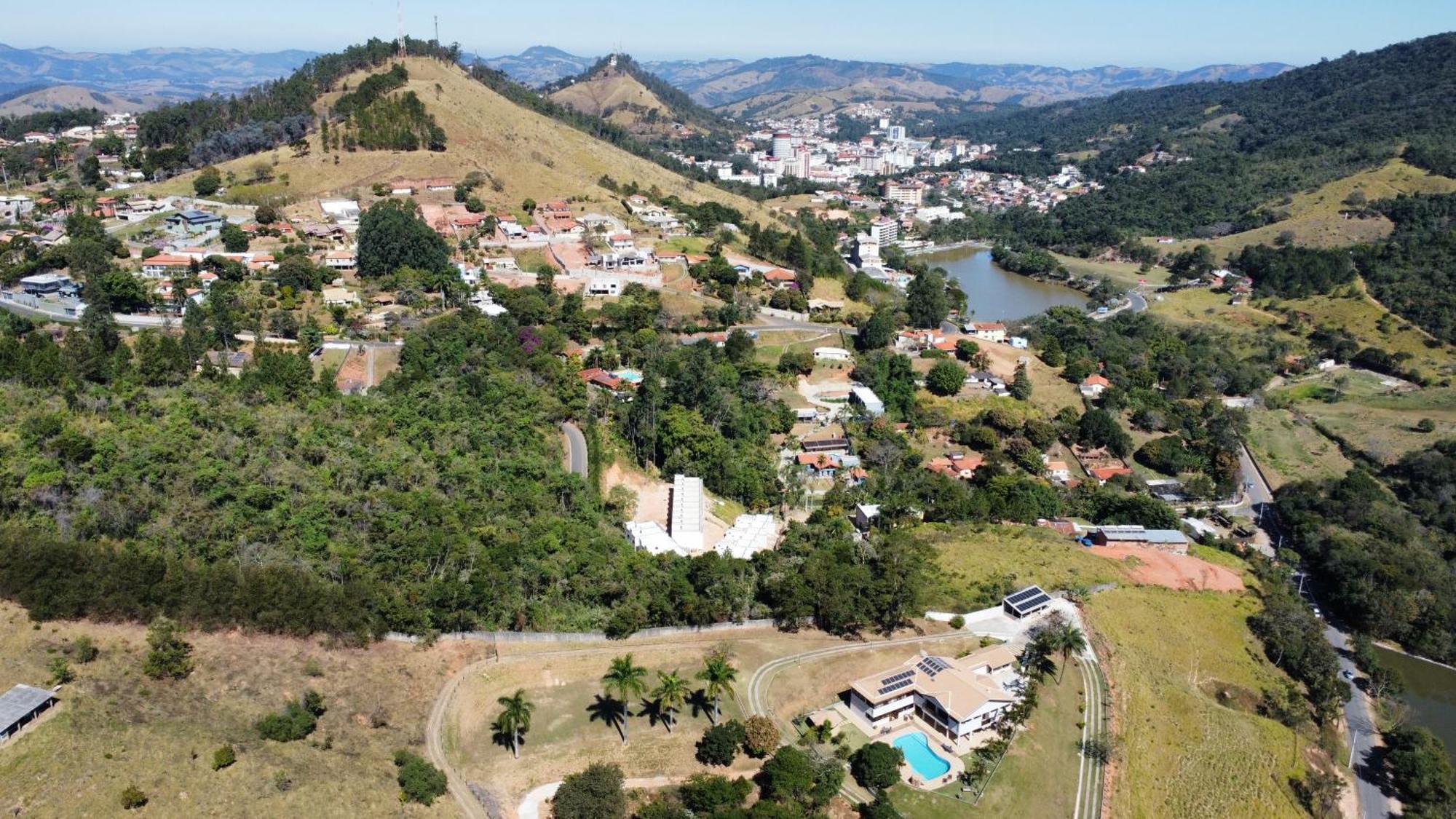 Pousada Costa Rielli Águas de Lindóia Bagian luar foto