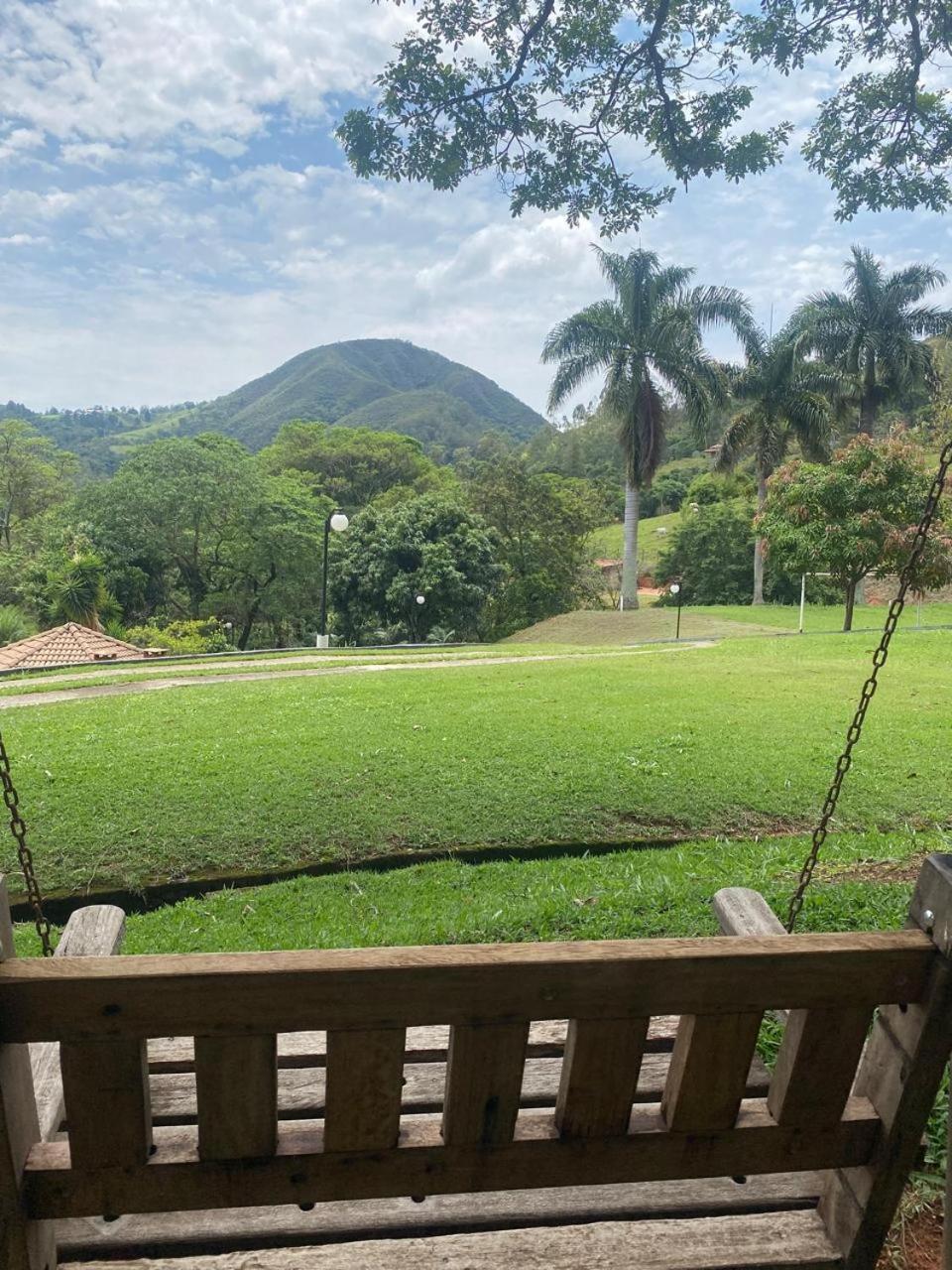 Pousada Costa Rielli Águas de Lindóia Bagian luar foto